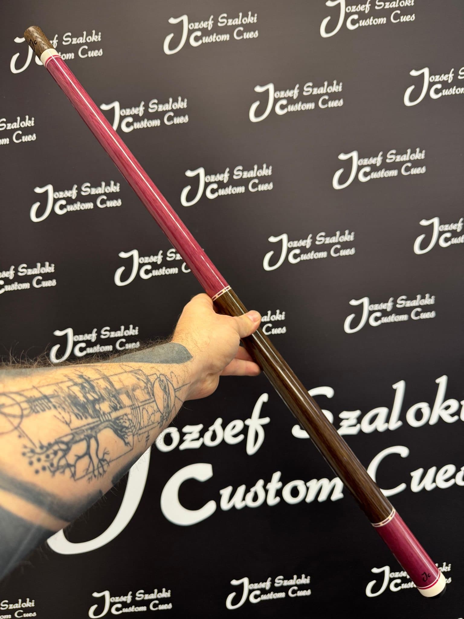 Amaranth (Purple Heart) Cue mit Griff aus Eiche
