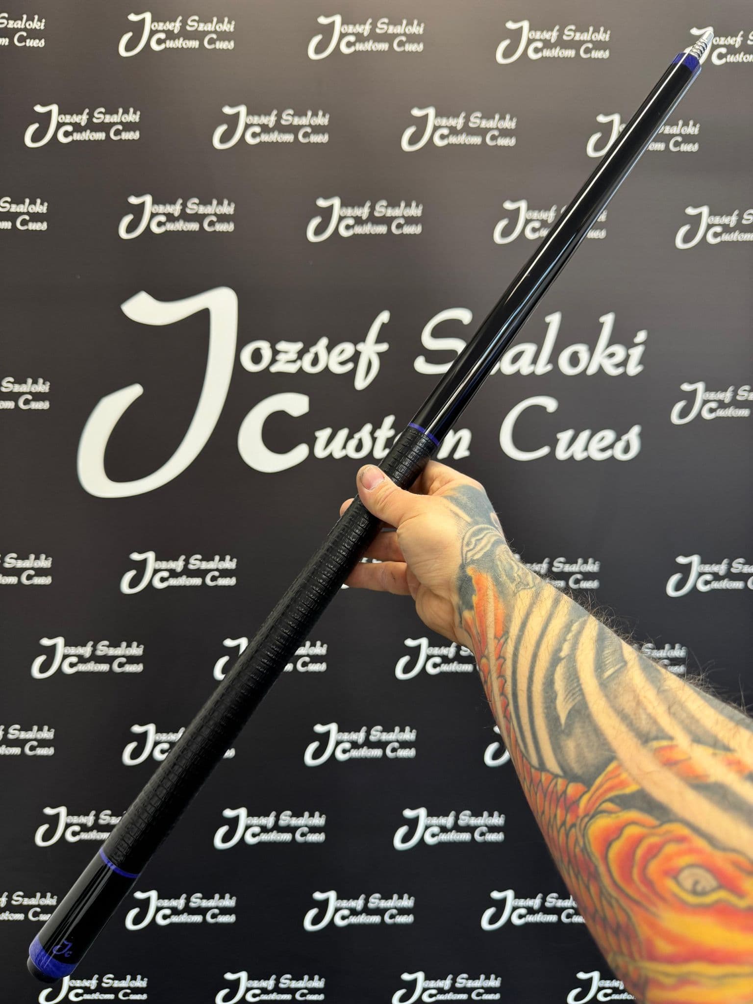 SaRaiFo-Schwarzes Holz (Ebenholzersatz) Cue mit Echtleder Griff